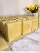 Load image into Gallery viewer, natural lemongrass tallow soap bars 
